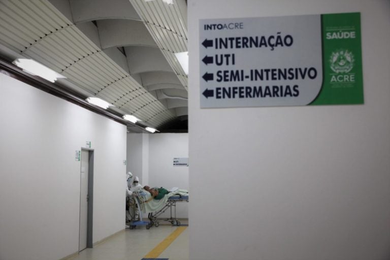 Primeiro paciente com Covid-19 vindo do Amazonas chega ao Acre