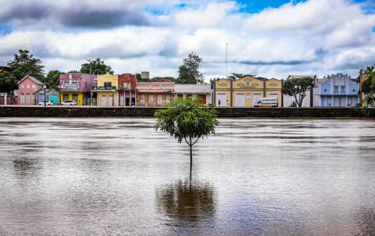 Rio Acre atinge cota de transbordamento pela segunda vez no ano em Rio Branco
