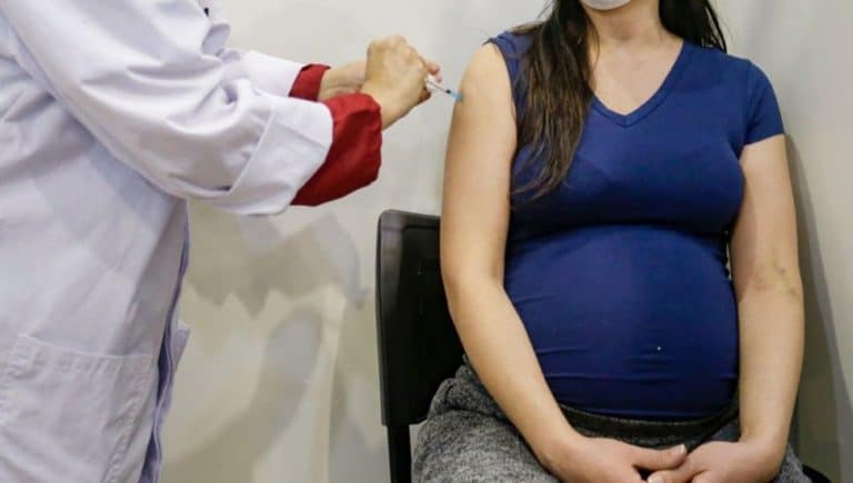 Apagão de dados da Saúde compromete combate a Covid-19 entre grávidas e puérperas