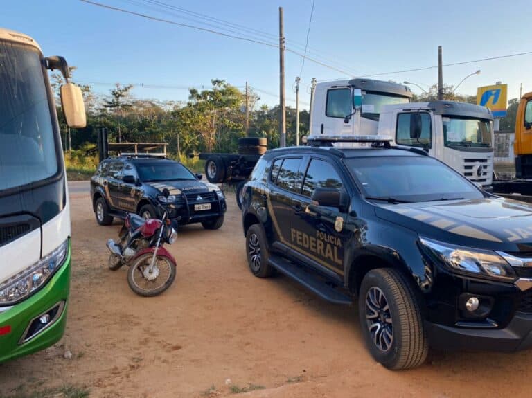 Polícia Federal deflagra operação que apura esquema de evasão de divisas no Acre