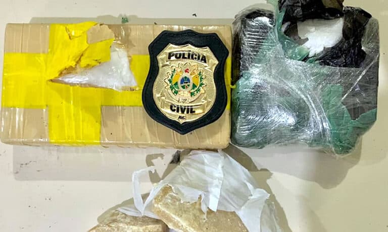 Polícia Civil prende casal do tráfico com mais de 2 kg de cocaína em Feijó