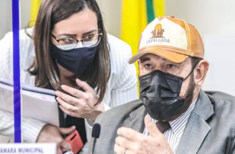 N. Lima diz que Bocalom pode ser judicializado após derrubada de canteiros na Via Chico Mendes