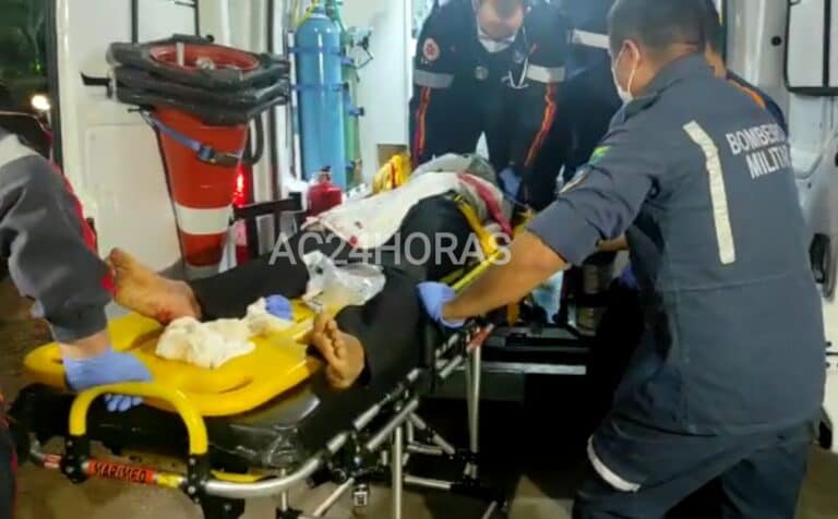Mulher é ferida a tiros em via pública durante discussão no Belo Jardim