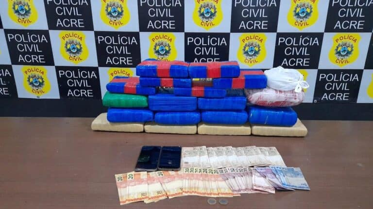 Mais de 18 kg de droga são apreendidos na BR-364, em Cruzeiro do Sul