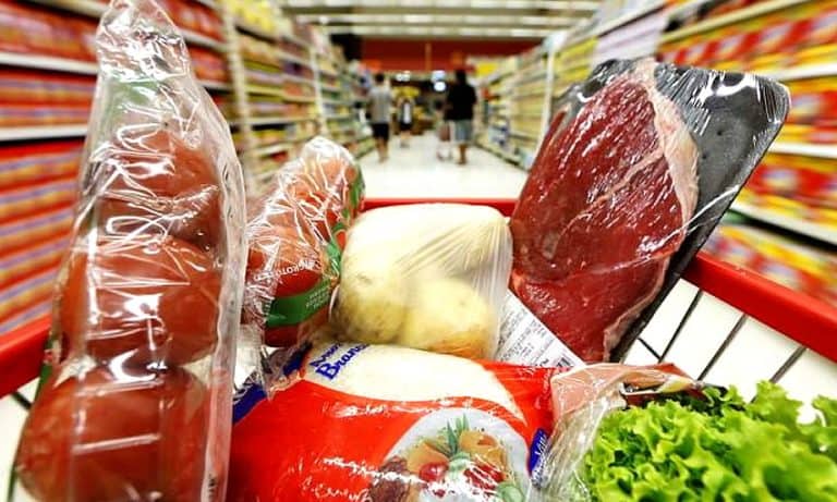 Valor da cesta básica sobe 7,49% em Rio Branco; carne é mais caro