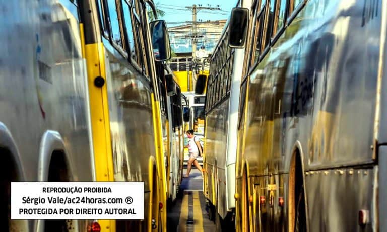 Retirada de linhas e falta de ônibus quase duplica assaltos em Rio Branco, aponta polícia