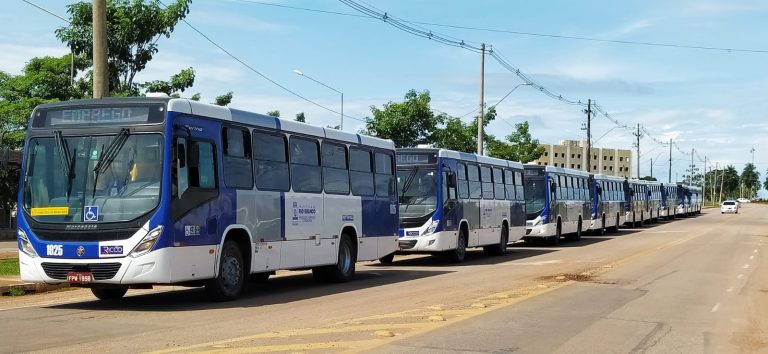 Bocalom apresenta frota que começa a rodar no próximo domingo; ônibus vão ter internet