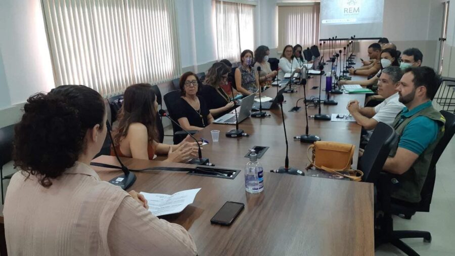 Gestores do Acre conhecem experiências em estratégias e controle com equipe do REM