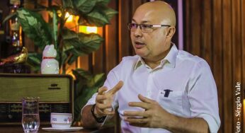 José Adriano quer construir 2 mil casas por ano se eleito deputado federal no Acre
