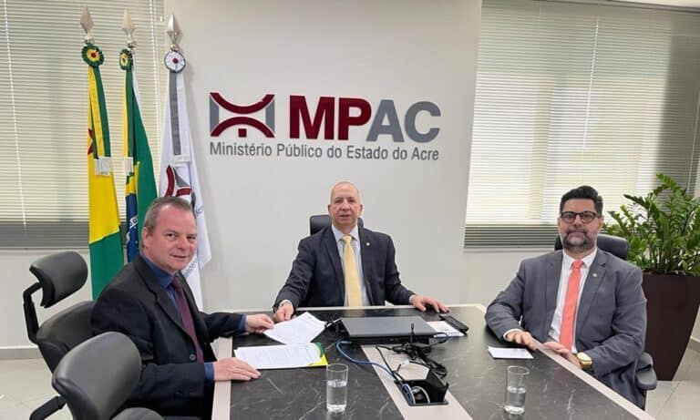 Longo confirma participação do MPAC na audiência sobre proibição de fogos com barulho