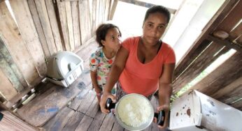 Mãe de família que só tem arroz para dar aos filhos pede ajuda por emprego