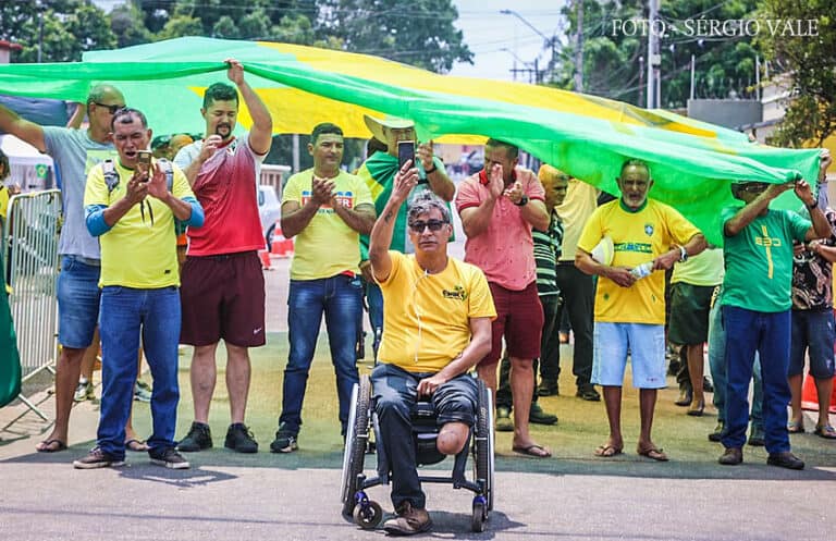 Bolsonaristas dizem que ficarão “por tempo indeterminado”  no 4º BIS
