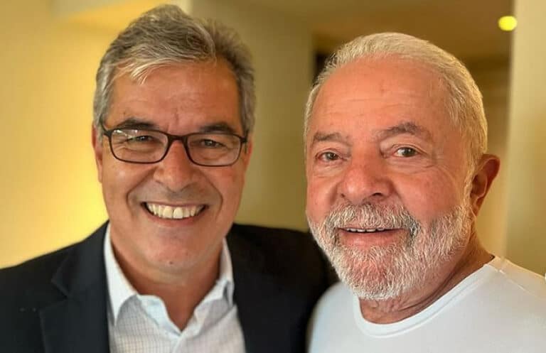 JV se emociona em encontro com Lula em SP: “Deus bendiga nosso presidente”