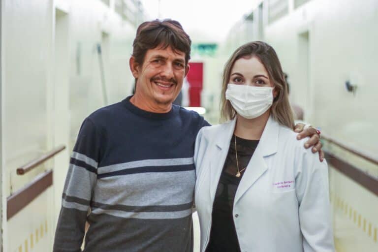Homem com cirrose é mais um paciente a passar por um transplante de fígado no Acre
