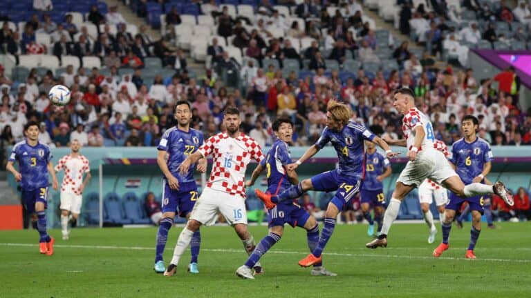 Croácia bate Japão nos pênaltis, avança às quartas de final e pode pegar o Brasil