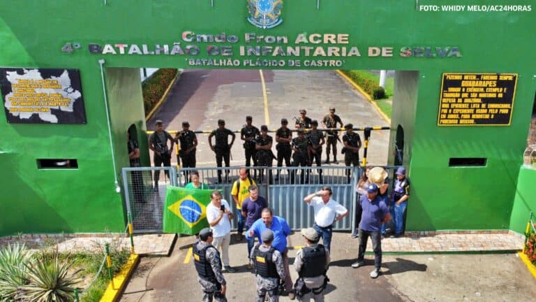 Bolsonaristas no Acre que prometiam resistência sequer compareceram ao acampamento