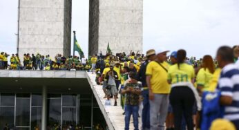 Com Hugo e Alcolumbre no exterior, oposição se mobiliza por CPMI e anistia