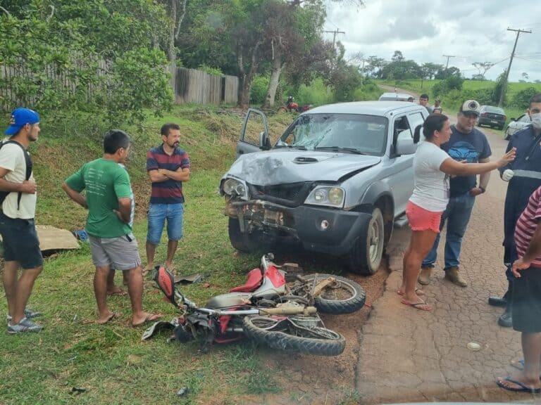 Motociclista morre após colisão frontal com caminhonete em rodovia no interior do Acre