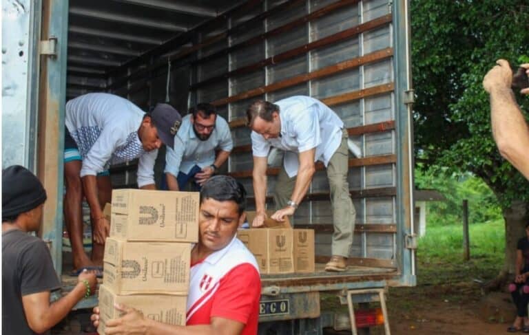Governo leva ajuda comunitária a migrantes na fronteira do Acre