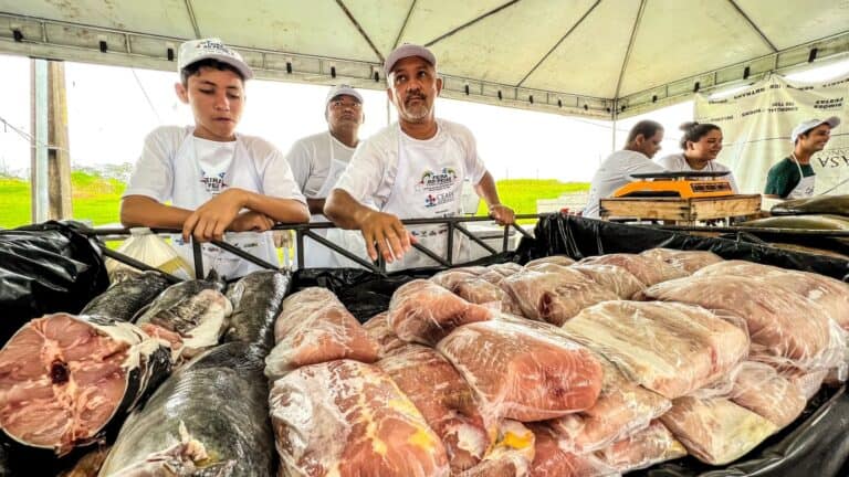 “Movimento fraco”, diz vendedor de peixes no Ceasa de Rio Branco