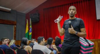 “Nasci para fazer tudo aquilo que disseram que eu não ia conseguir”, diz Rick Chesther no Acre