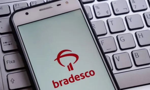 App do Bradesco continua a mostrar saldo da conta com erros depois de 24 horas