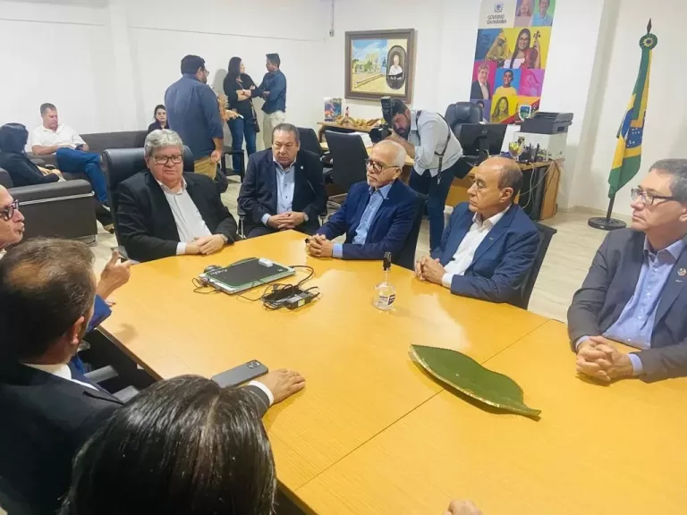Prefeito Tião Bocalom se reúne com governador da Paraíba, em João Pessoa