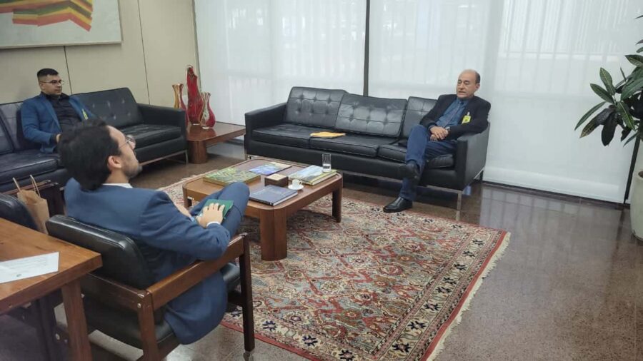 Prefeito Tião Bocalom participa de reunião na vice-presidência da República