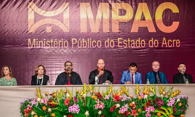Gonzaga e Pedro Longo participam de posse de 11 novos promotores de justiça no MPAC