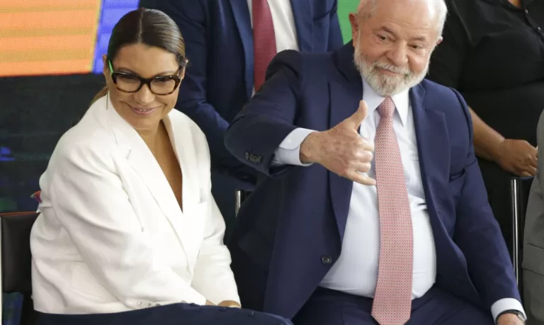 Lula diz que relação com o Legislativo é a melhor em décadas
