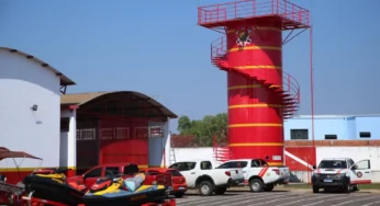 Acre recebe primeiro tanque de mergulho do Norte para treinamento dos bombeiros
