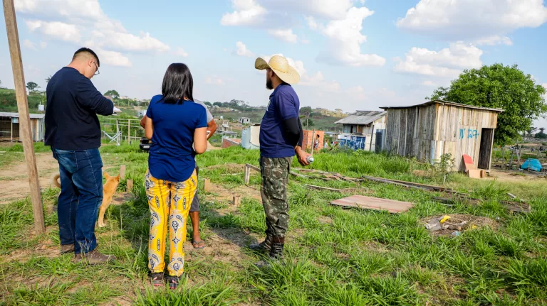 160 famílias da ocupação Terra Prometida são beneficiadas com aluguel social
