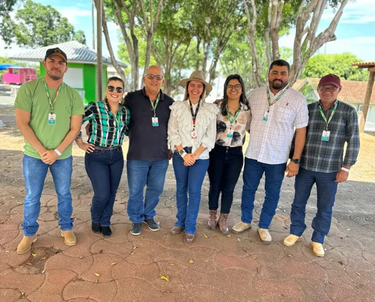 Comitiva realiza visita dirigida à cadeia produtiva do Café de Cacoal em Rondônia