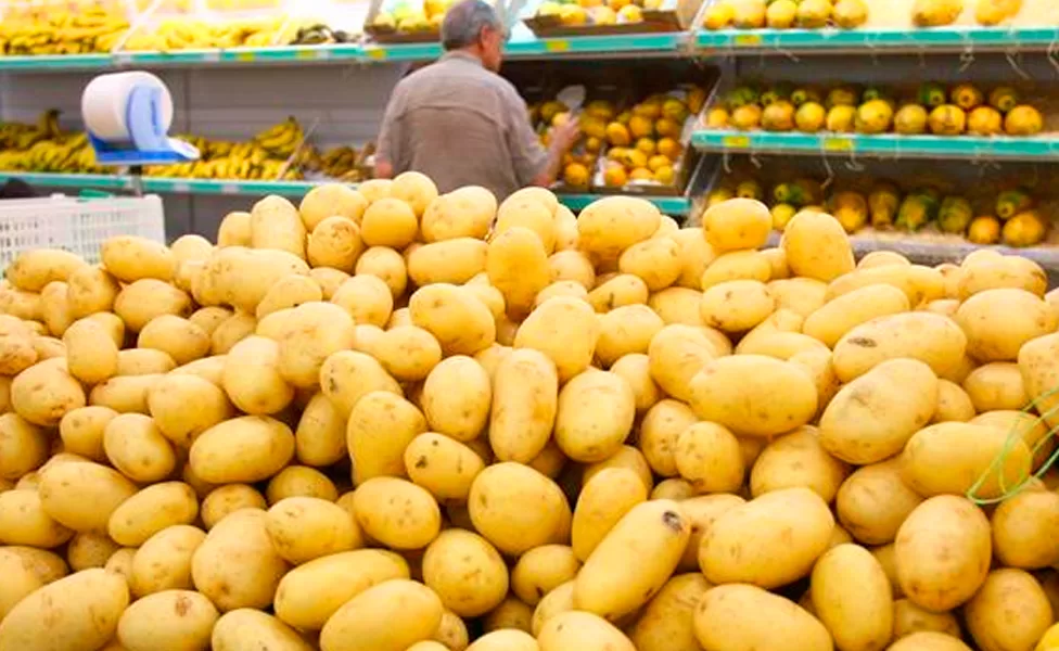 Preço da batata cai mais de 21% no mercado atacadista de Rio Branco; alface sobe