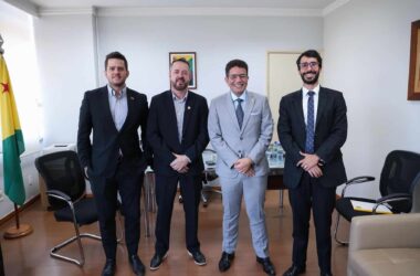 Governador e secretário de Turismo receberam diretores da Latam e GOL = Foto Pedro Devani