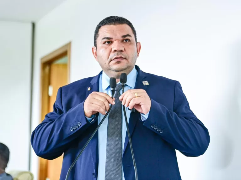 “A Câmara não é puxadinho da prefeitura”, diz vereador Fábio Araújo para Bocalom