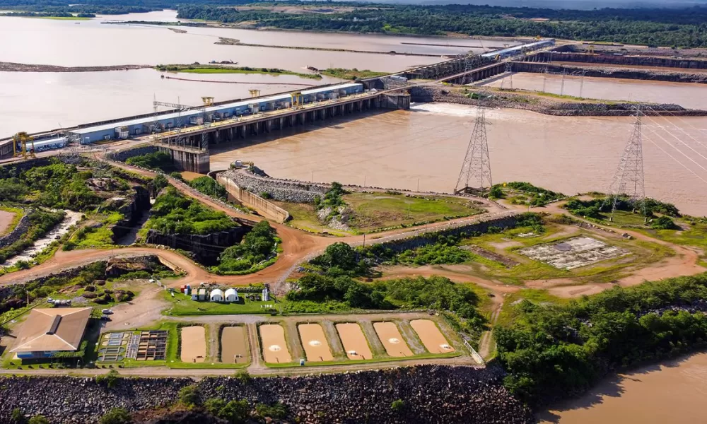 Usina de Rondônia suspende geração de energia por causa da seca do Rio Madeira