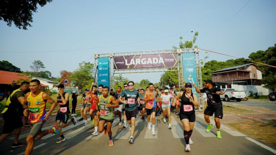 1ª Corrida Unimed e Sicoob premia corredores profissionais e amadores no mês do médico