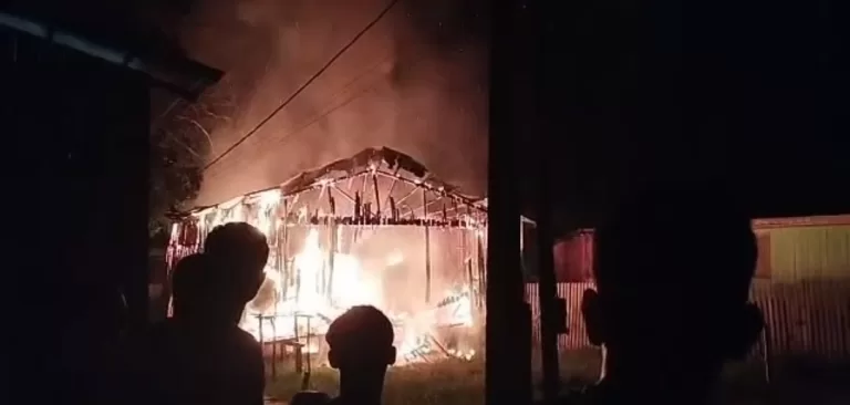 Em menos de 24 horas novo incêndio é registrado em Cruzeiro do Sul ; já são oito este ano