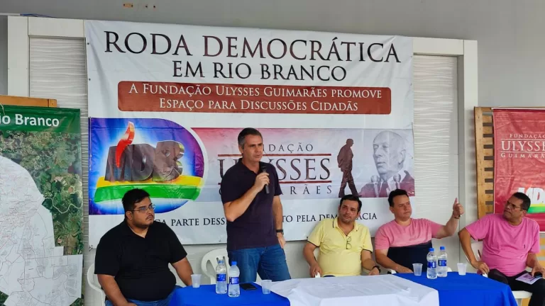 Marcus Alexandre reúne com moradores e lideranças do Belo Jardim
