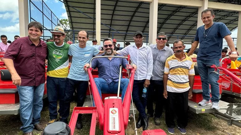 Equipamentos adquiridos com emenda de Alan Rick fortalecem produtor em Cruzeiro do Sul