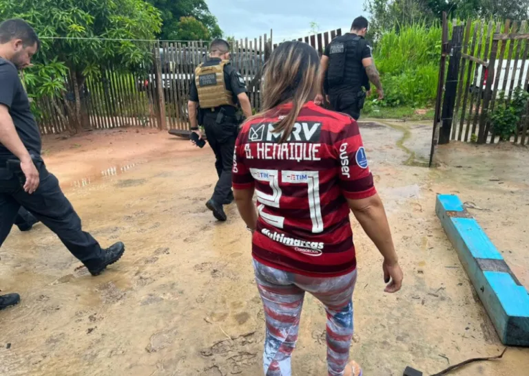 Casal do tráfico é preso em flagrante pela Polícia Civil em Cruzeiro do Sul