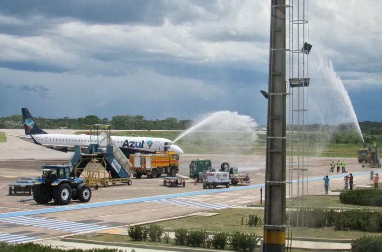 Azul retomará serviços no Acre com voos diurnos e preço acessível