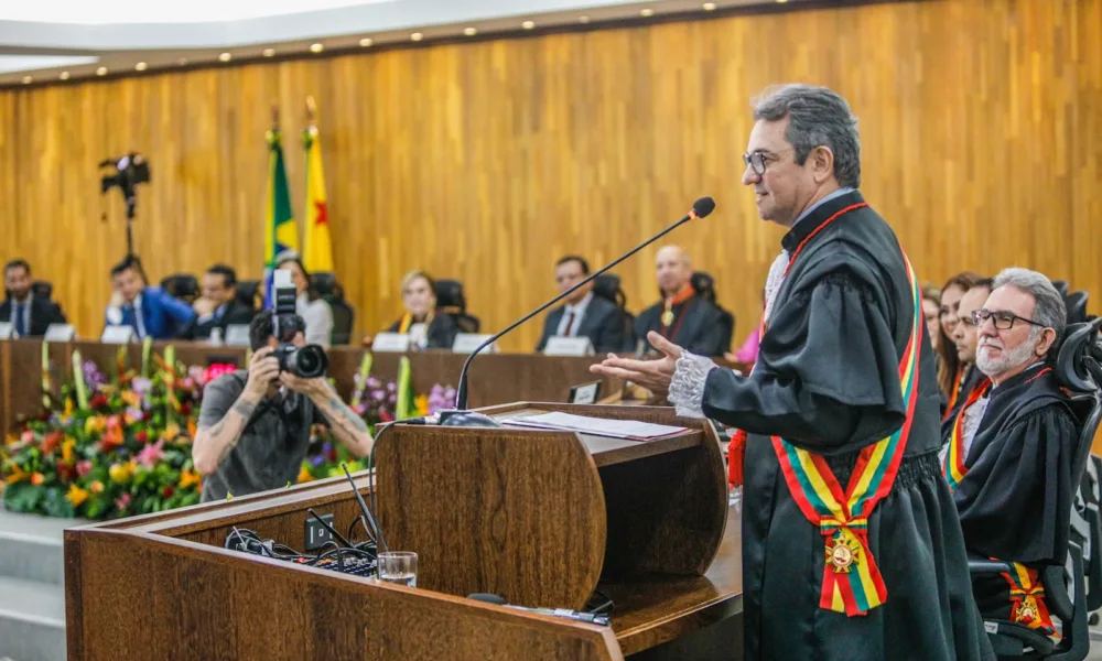 Raimundo Nonato toma posse e se torna novo desembargador do Tribunal de Justiça do Acre