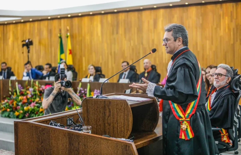 Raimundo Nonato toma posse e se torna novo desembargador do Tribunal de Justiça do Acre