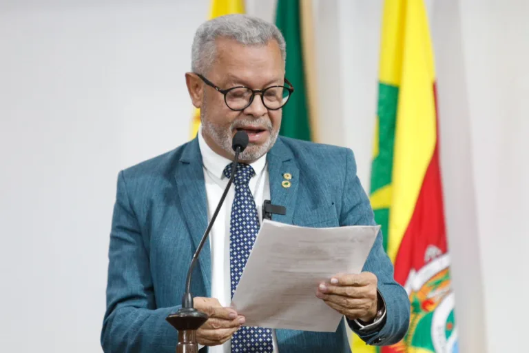 Afonso Fernandes quer mudanças na concessão de Carteira Nacional de Habilitação