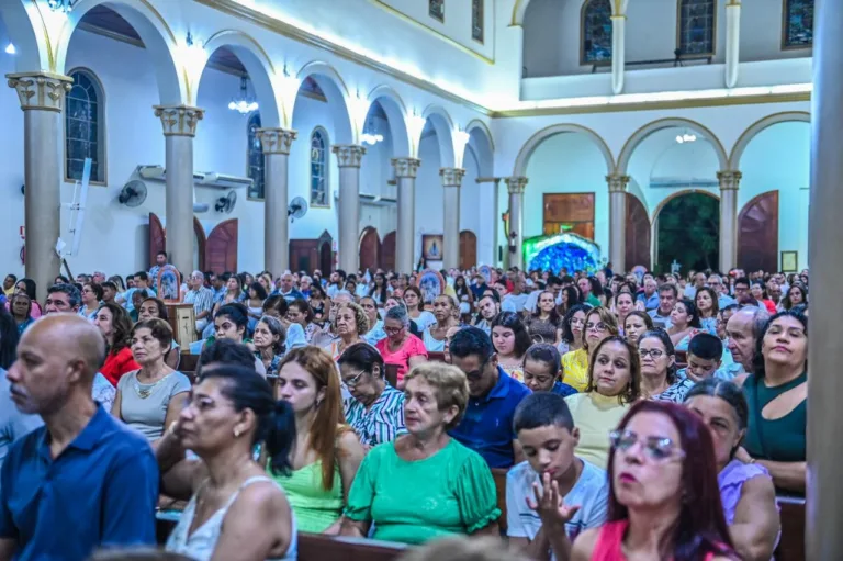 No Acre, católicos celebram Missa de Ação de Graça pela chegada de 2024 na Catedral