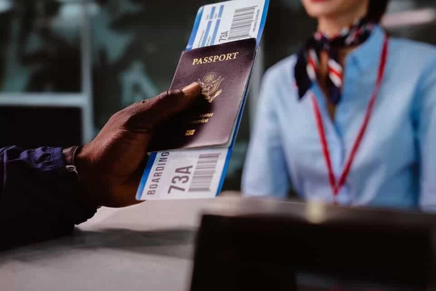 Prévia da inflação: IPCA-15 dispara e passagem aérea é a vilã