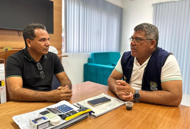 Prefeitura de Rodrigues Alves busca parceria com o Deracre para melhorias na rodovia AC407