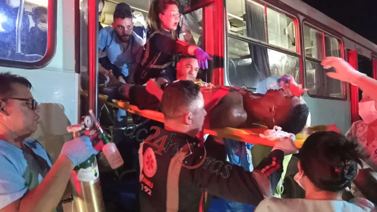 Homem morre ao sofrer mal súbito em ônibus a caminho de Porto Acre